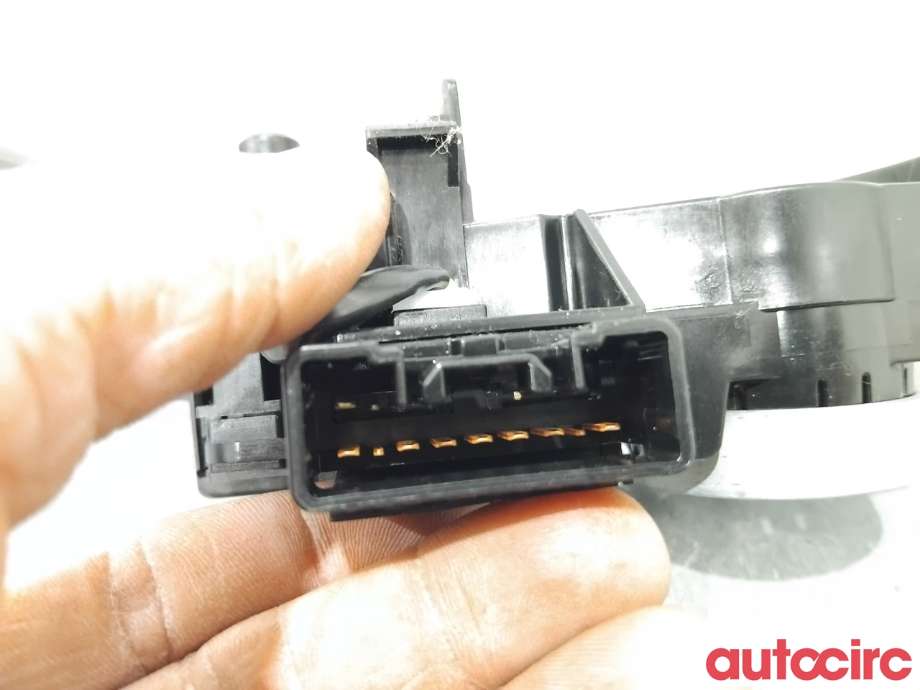 Bryter blink til Toyota Urban Cruiser 2009-2014  (TOYOTA|8414052171||52171)