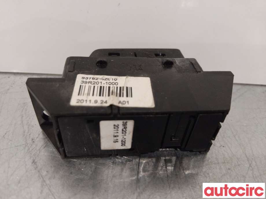 Bryter setevarme til Hyundai i40 2012-2017  (HYUNDAI|937513Z000|)