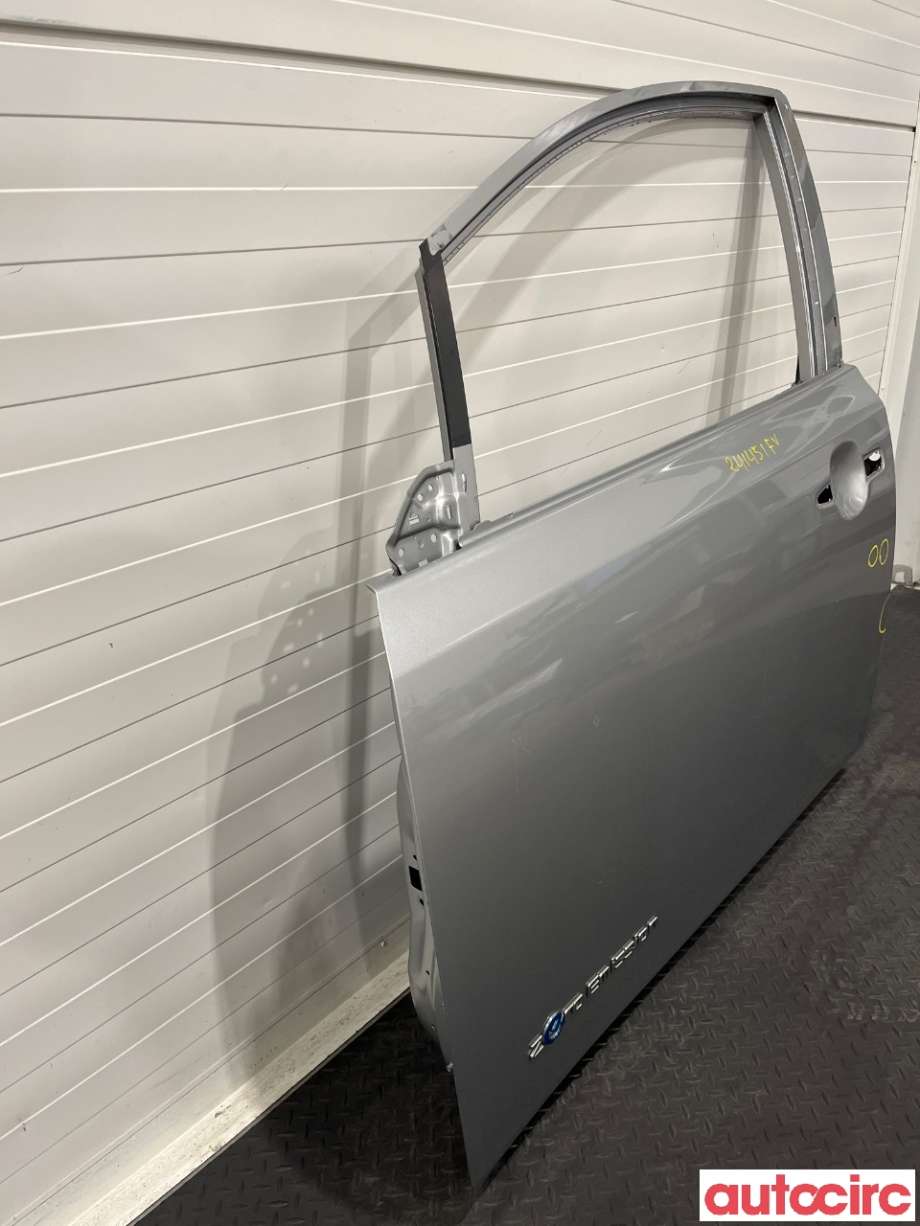 Dør venstre foran til Nissan Leaf 2011-2017 (Type I)  (NISSAN|H01013NLAA|H01015SLAA)