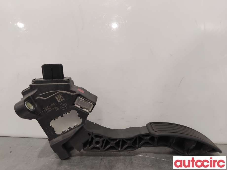 Pedal gass til Toyota Avensis 2009-2015 (Type III, Fase 1) (TOYOTA|7811002021||78110-02021)