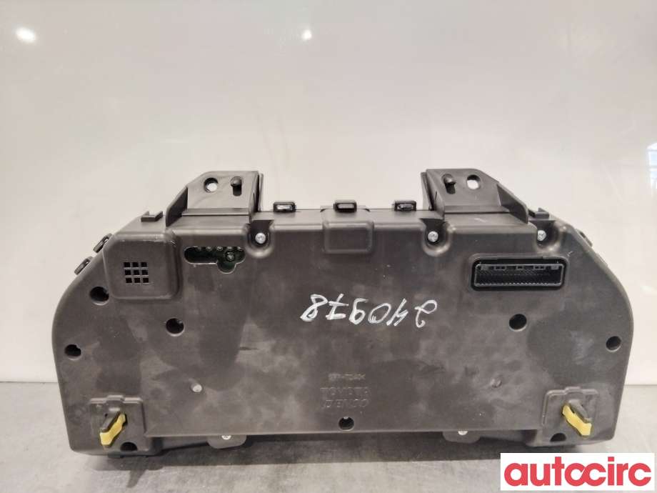 Instrumentpanel til Toyota Avensis 2009-2015 (Type III, Fase 1)  (TOYOTA|8380005L70|MB257460-4960|83800-05L70)