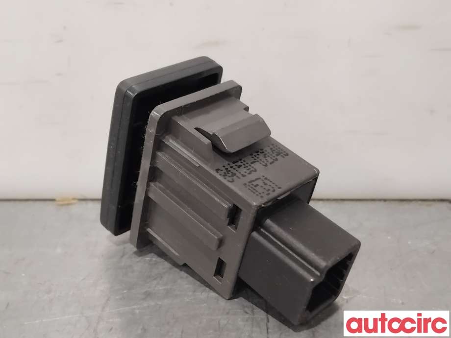Bryter diverse til Toyota Avensis 2009-2015 (Type III, Fase 1)  (TOYOTA|8415002040||84150-02040)