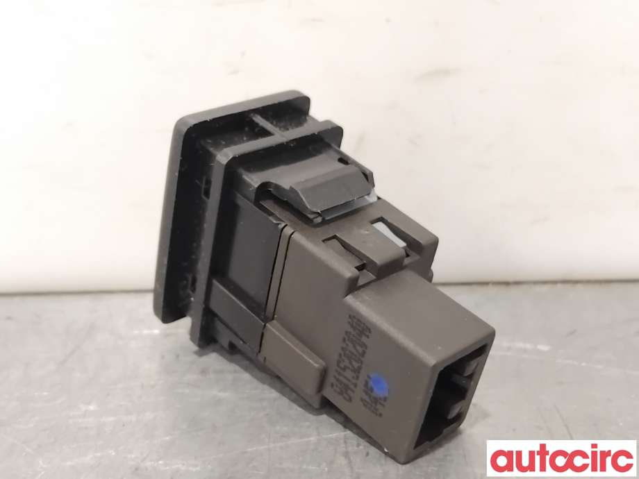 Frontlykter til Toyota Avensis 2009-2015 (Type III, Fase 1)  (TOYOTA|8415202040|)