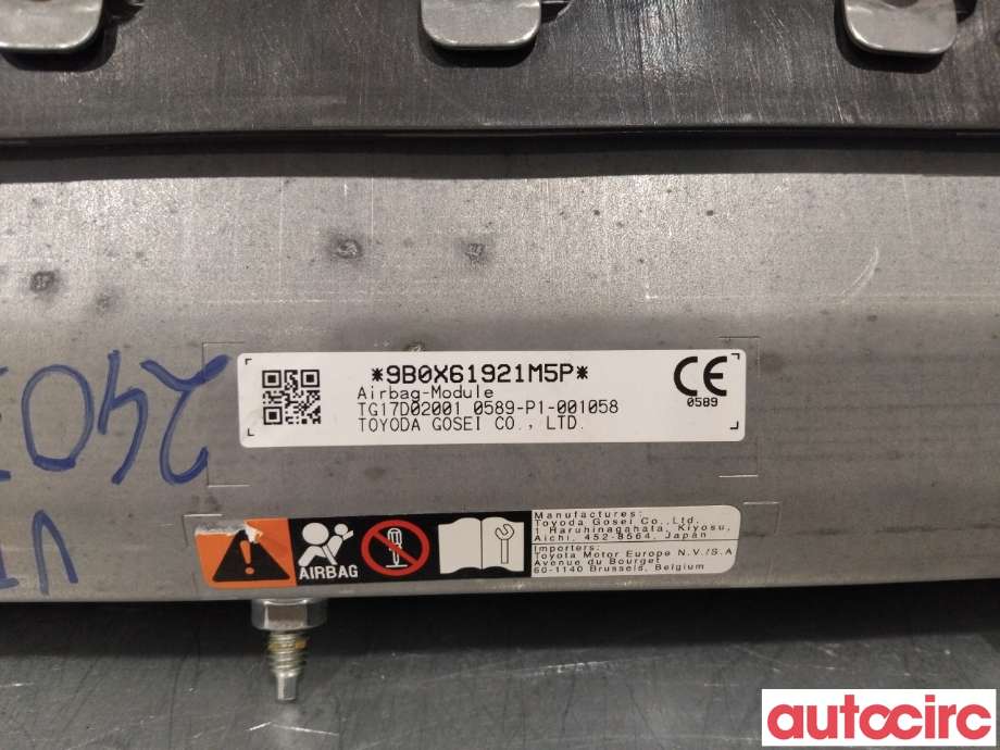 Airbag kne til Toyota RAV4 2019-->> (Type V)  (TOYOTA|7390042050C0)