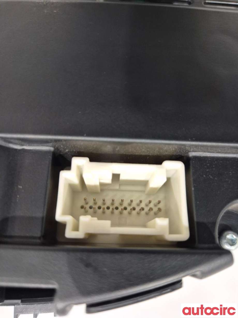 Instrumentpanel til Mercedes A-Klasse 2012-2018 (W176) (W176) (MERCEDES|A1769008901|)