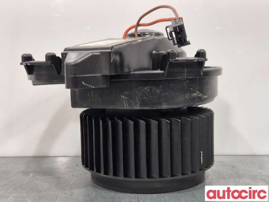 Varmeapparat motor til Mercedes A-Klasse 2012-2018 (W176) (W176) (MERCEDES|A2469061601||A2469064200)