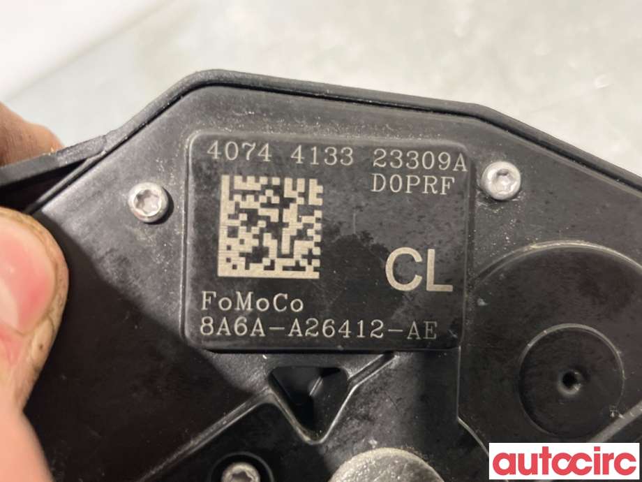 Låsekasse høyre bak til Ford Fiesta 2008-2012 (Type VI, Fase 1)  (FORD|2053473||8A6A-A26412-AE)