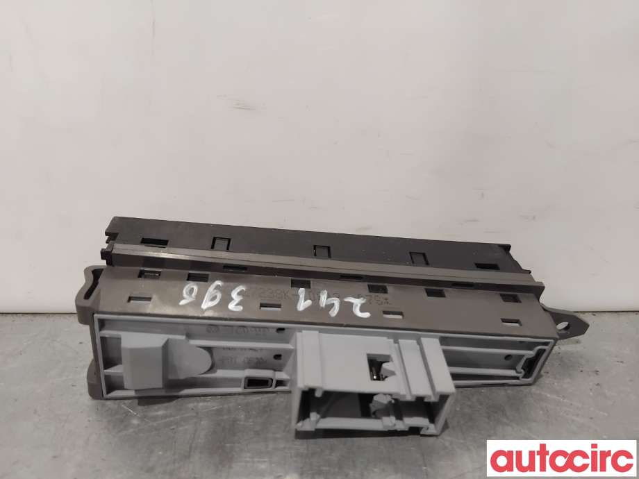 Bryter diverse til VW Passat 2011-2015 (B7) (B7) (VOLKSWAGEN|3AB927238BK||3AB927238K)