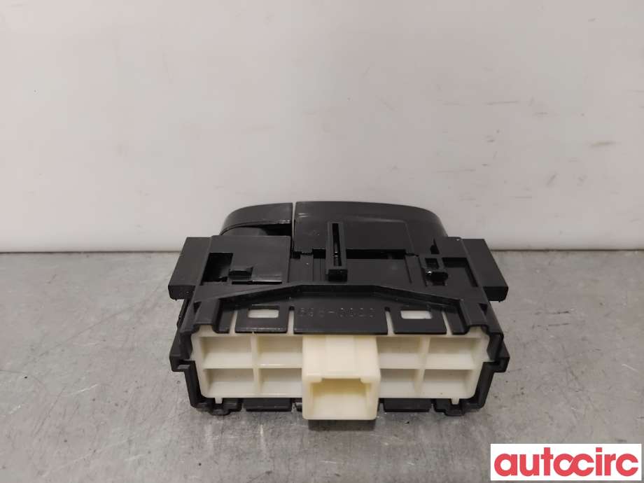 Bryter diverse til Toyota Corolla 2019-->> (TOYOTA|8497002620|)