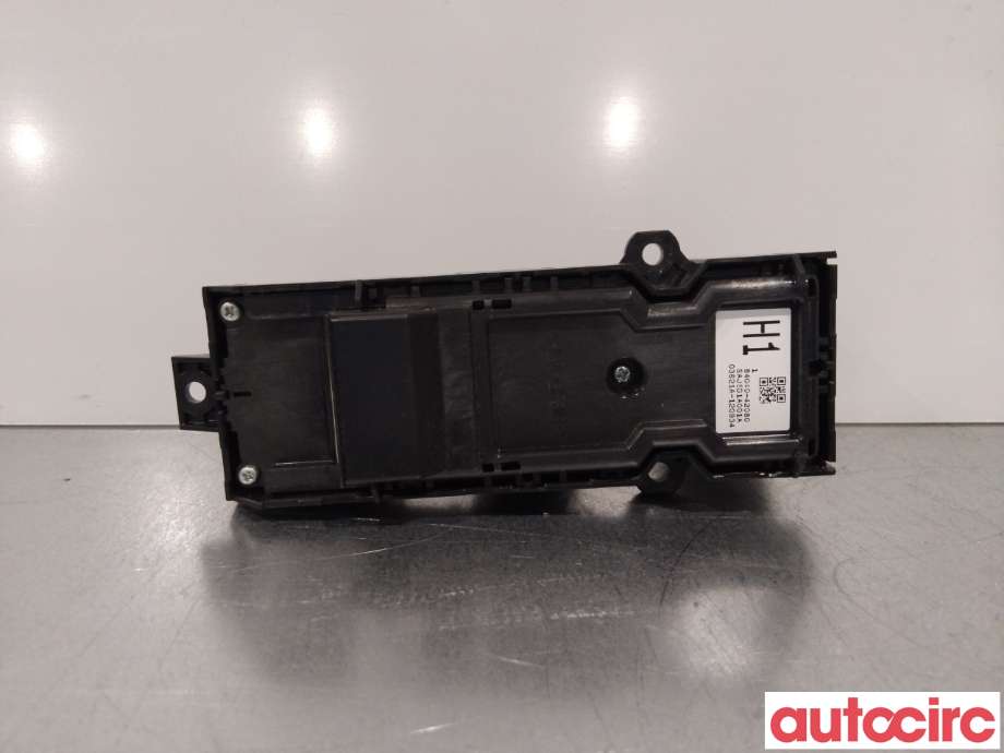Bryter ruteheis til Toyota RAV4 2019-->> (Type V)  (TOYOTA|8404042080)