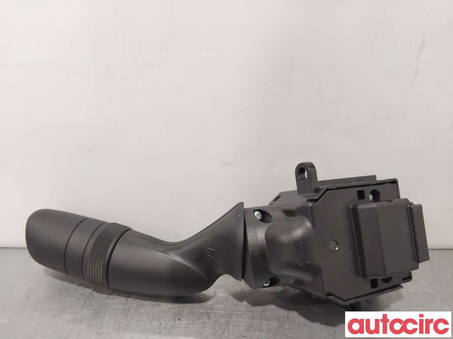 Bryter blink til Toyota Corolla 2019-->>  (TOYOTA|8432902040||02D70)