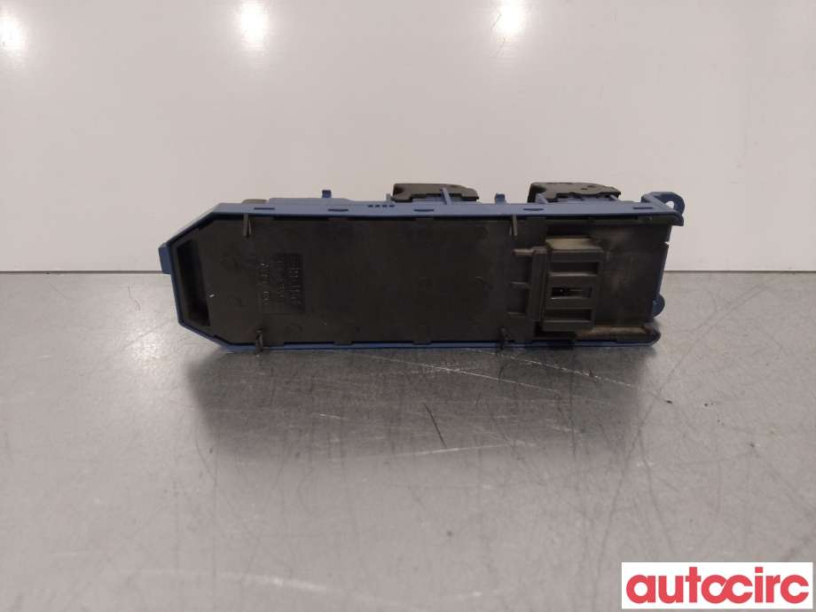 Bryter ruteheis til Toyota Avensis 2009-2015 (Type III, Fase 1)  (TOYOTA|8404005020|)