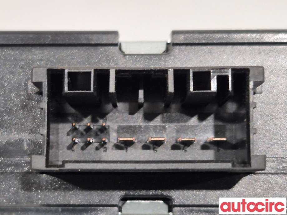 Styreenhet diverse til BMW 1-Serie 2004-2011 (E81/E82/E87/E88) (E81/E82/E87/E88) (BMW|61429253209|8ES00947901)