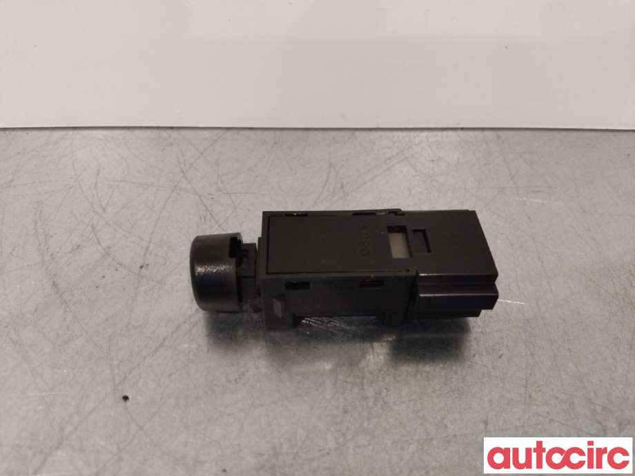 Bryter diverse til Mitsubishi Outlander 2010-2012 (Type II, Fase 2)  (MITSUBISHI|8610A005|)