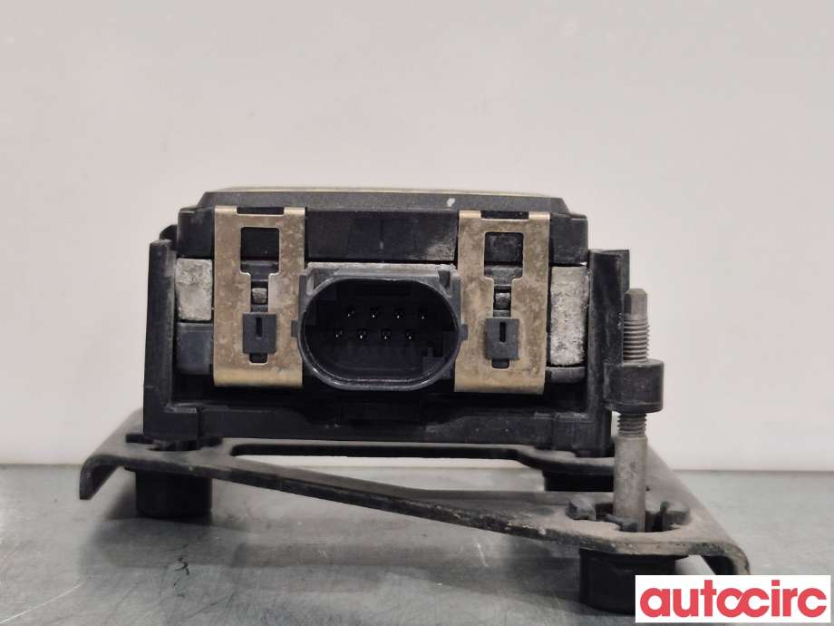 Sensor radar til VW e-Golf 2014-2017 (Fase 1)  (VOLKSWAGEN|5Q0907561F|5Q0907561D)