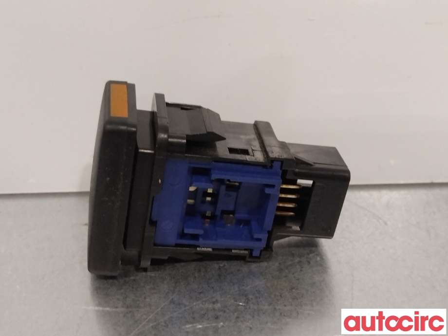 Bryter diverse til Toyota RAV4 2013-2015 (Type IV, Fase 1)  (TOYOTA|8496242020|)