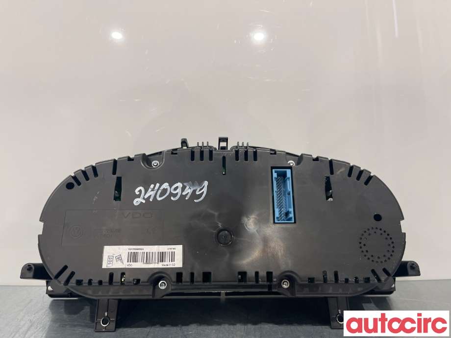 Instrumentpanel til VW Passat 2011-2015 (B7) (B7) (VOLKSWAGEN|3AA920870AX||3AA920870A)