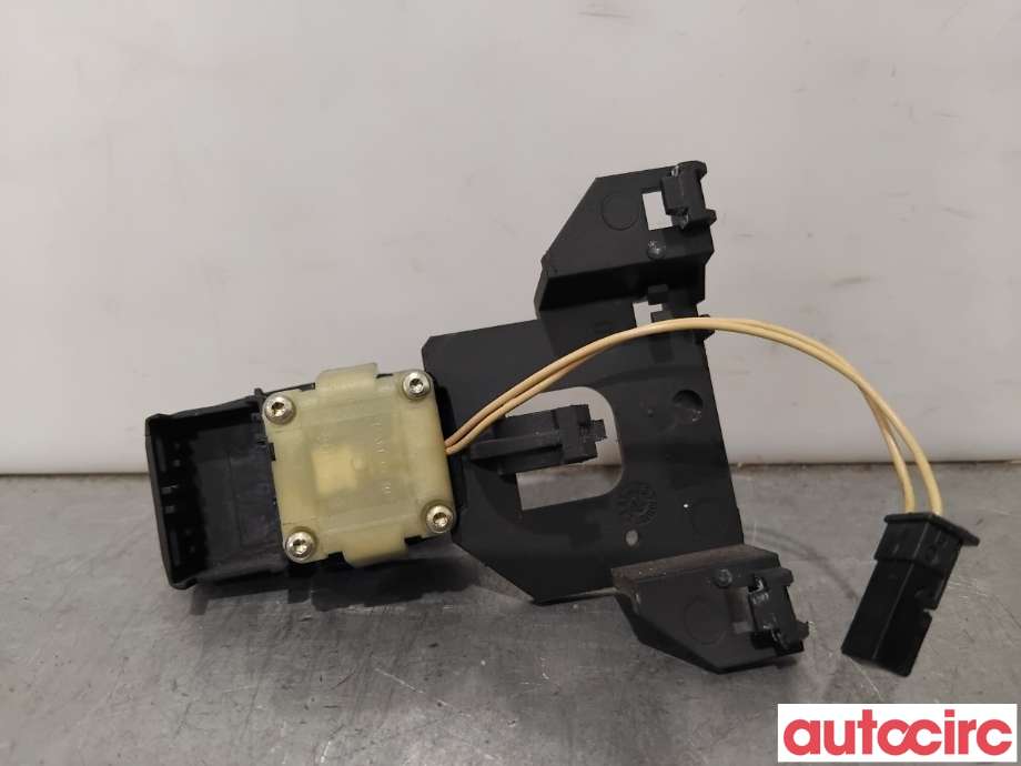 Bryter diverse til BMW 5-Serie 2003-2010 (E60/E61) (E60/E61) (BMW|61316947786|03206060|6131-6947786)