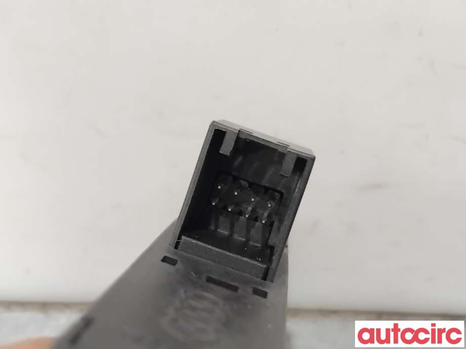 Bryter Antispinn til Audi A5 2007-2016 (Type I)  (AUDI|8K2959674F|)