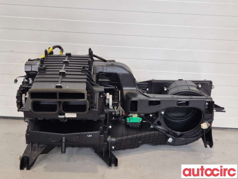 Diverse deler til Tesla Model S 2013-2016 (Fase 1)  (TESLA|6007378-00-Q)