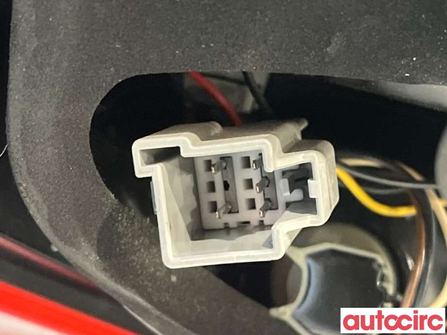 Baklykt høyre til Ford Fiesta 2013-2017 (Type VI, Fase 2)  (FORD|5574148|)