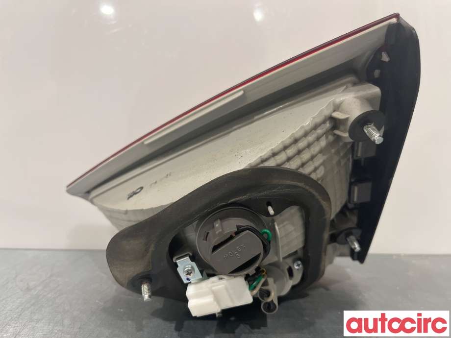 Baklykt venstre indre til Hyundai Ix35 2010-2015  (HYUNDAI|924052Y000)