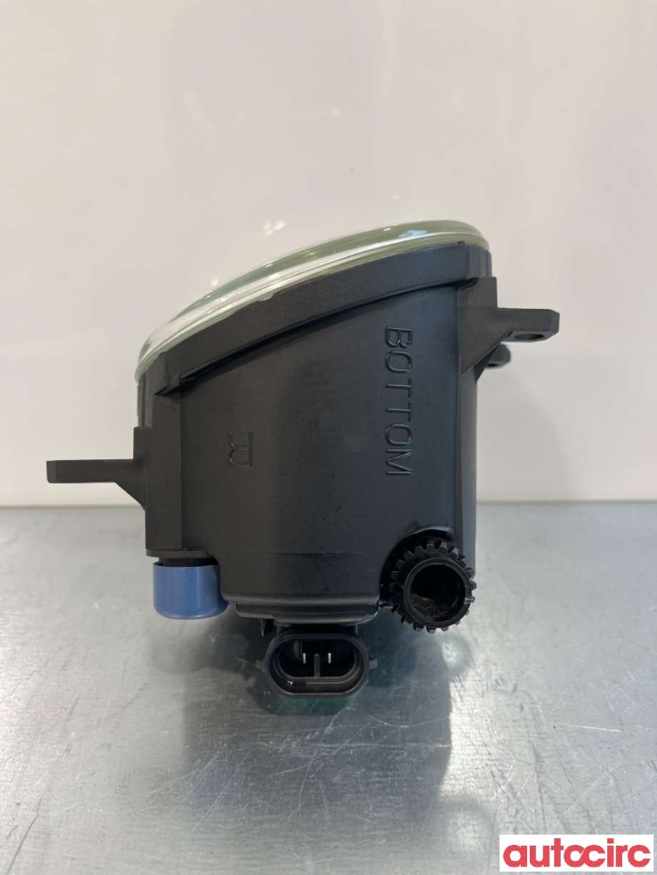 Tåkelykt høyre foran til Toyota Urban Cruiser 2009-2014  (TOYOTA|812100D041|812100D042|8121002130)
