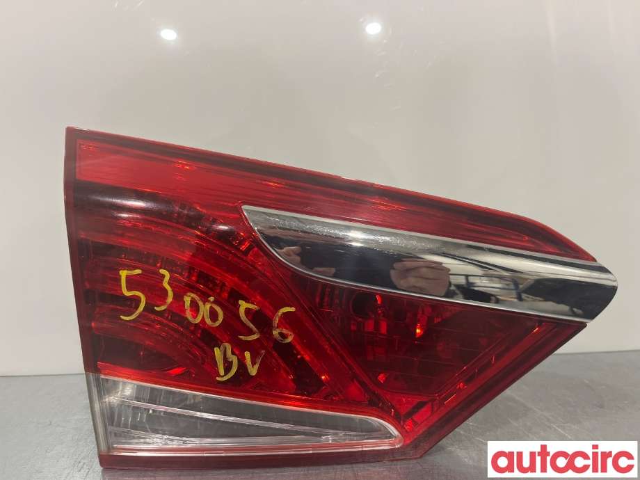 Baklykt venstre indre til Hyundai i40, 2012-2017 (HYUNDAI|924033Z000)