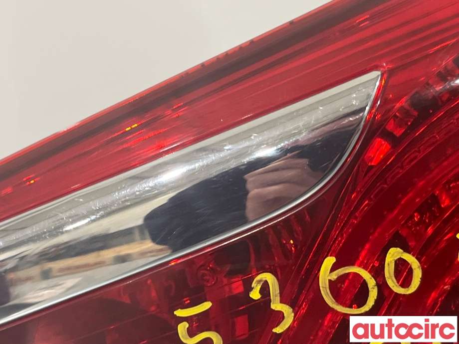 Baklykt høyre indre til Hyundai i40 2012-2017 (HYUNDAI|924043Z000|----------)