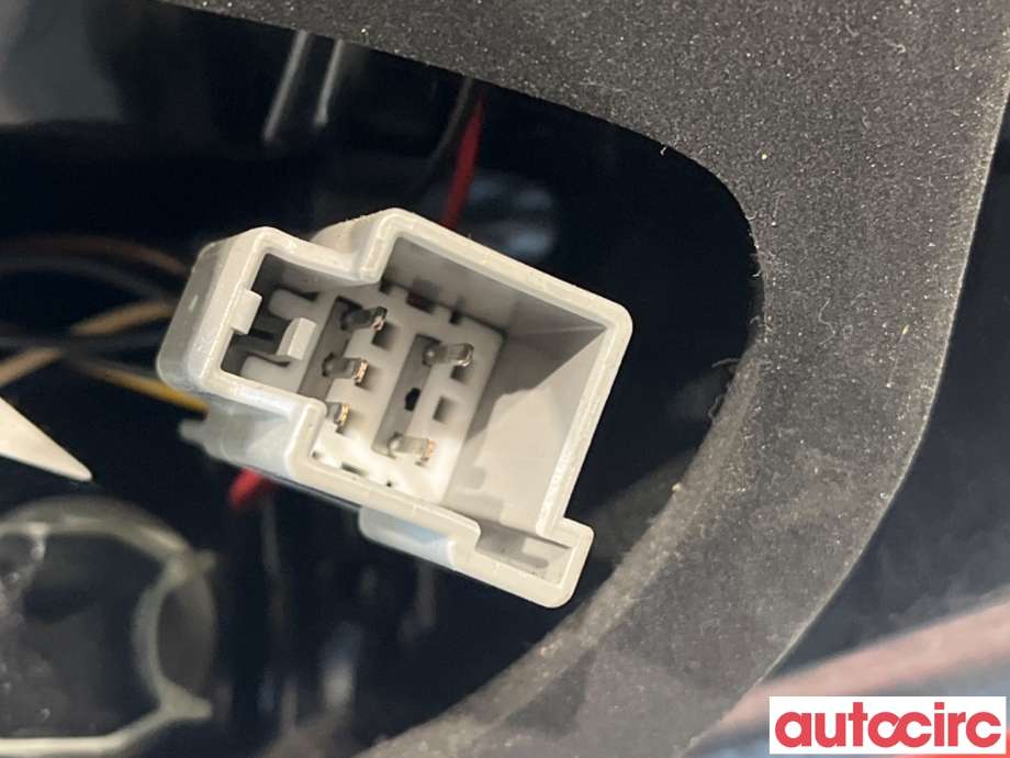 Baklykt venstre til Ford Fiesta 2013-2017 (Type VI, Fase 2)  (FORD|5574149|)