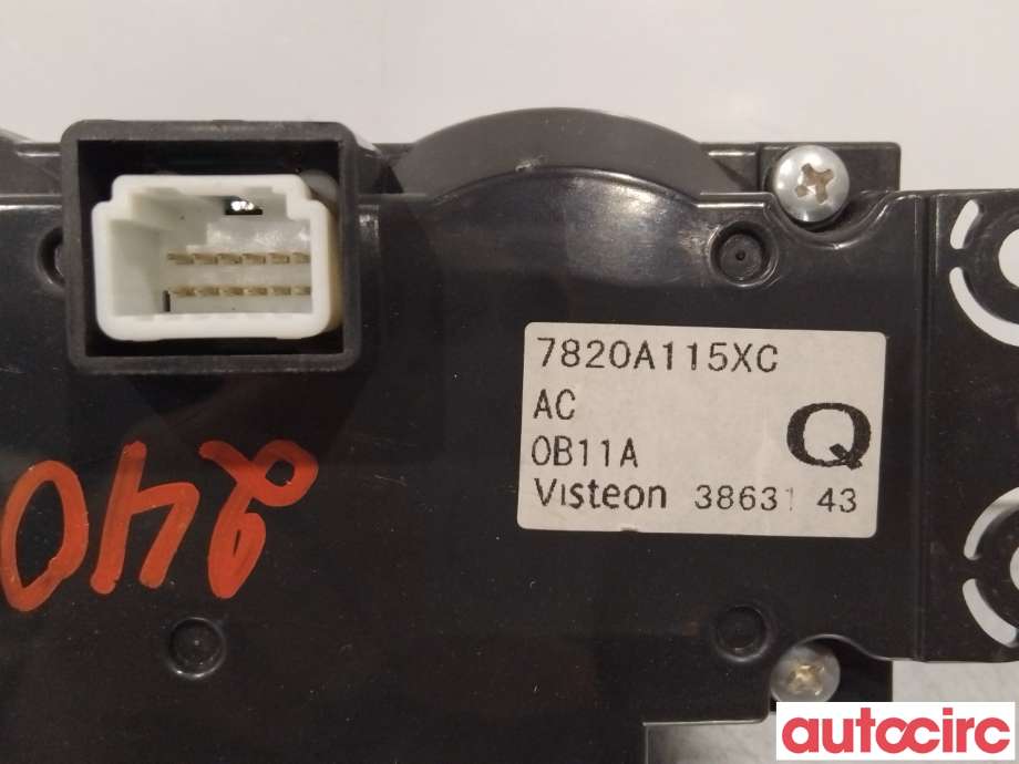 Varmeapparat betjening til Mitsubishi Outlander 2010-2012 (Type II, Fase 2)  (MITSUBISHI|7820A115XC|)