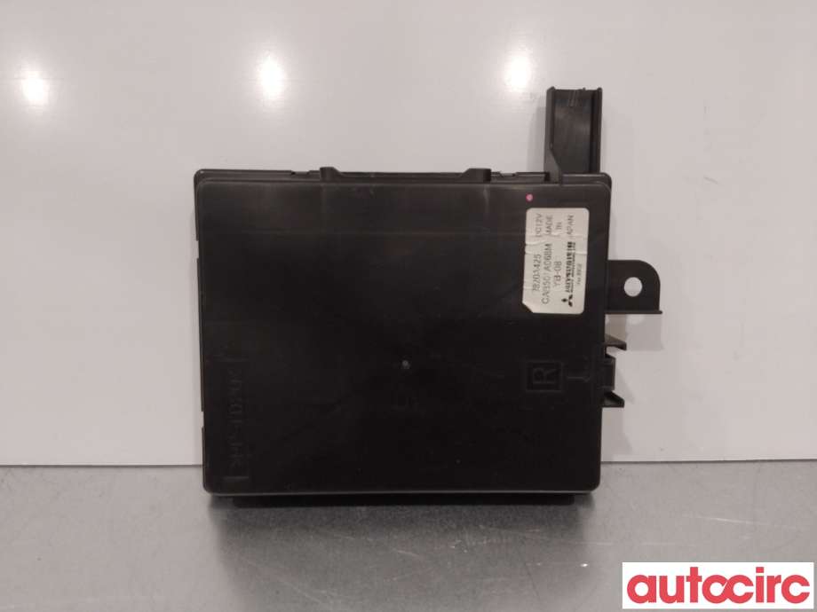 Styreenhet comfort (BCM) til Mitsubishi Outlander, 2010-2012 (Type II, Fase 2)  (MITSUBISHI|7820A404)