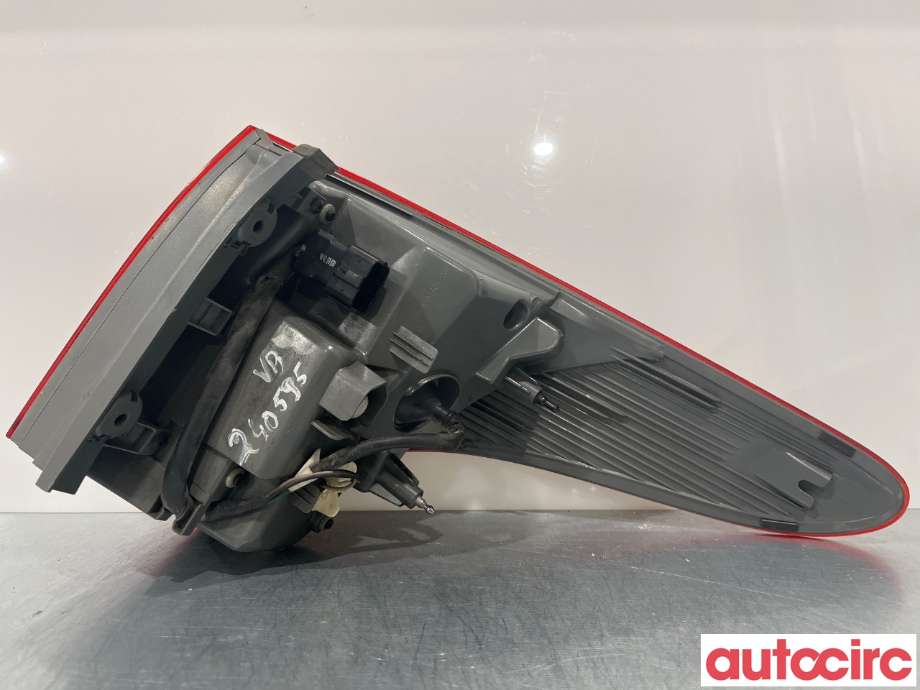 Baklykt venstre til Hyundai Ix35 2010-2015 (HYUNDAI|924013J120)