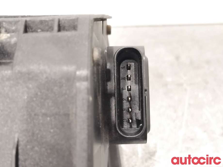 Pedal gass til Mercedes C-Klasse 2011-2014 (Fase 2) (W204) (W204) (MERCEDES|A2043000004||A2223000900)