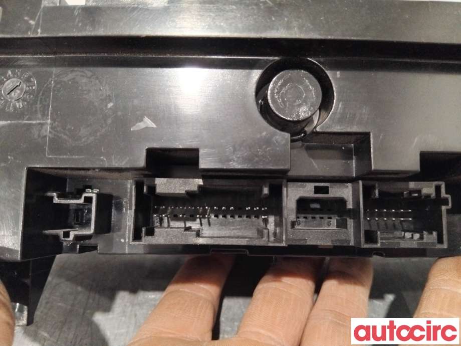 Varmeapparat betjening til Mercedes Sprinter 2006-2013 (Fase 1) (906) (906) (MERCEDES|A9068300785|5HB009012-16|A9068301785)