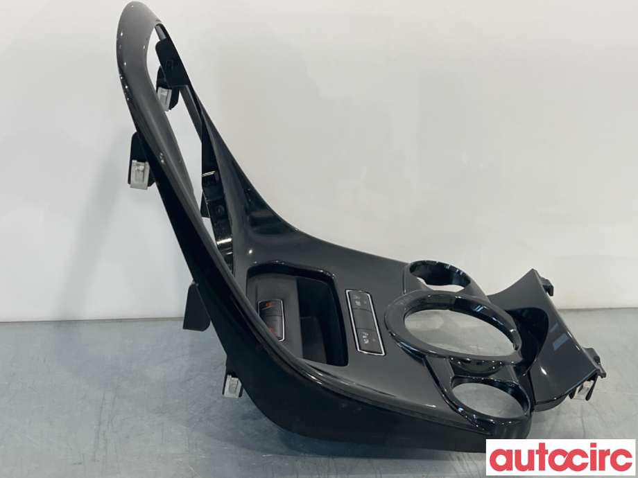 Diverse deler til Ford Fiesta 2013-2017 (Type VI, Fase 2)  (FORD|2036614|)