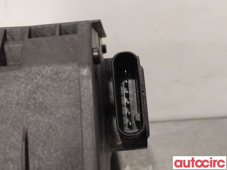 Pedal gass til Mercedes C-Klasse 2011-2014 (Fase 2) (W204) (W204) (MERCEDES|A2043000004||A2223000900)
