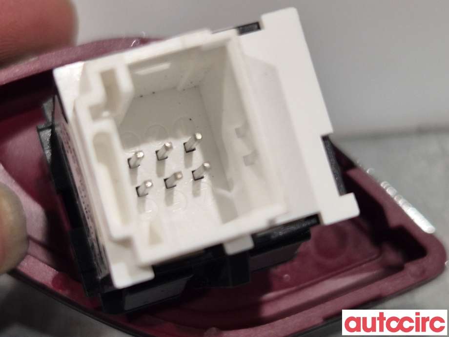 Bryter nødblink til Citroën C3 2010-2016 (Type II)  (CITROEN|6490CY|)