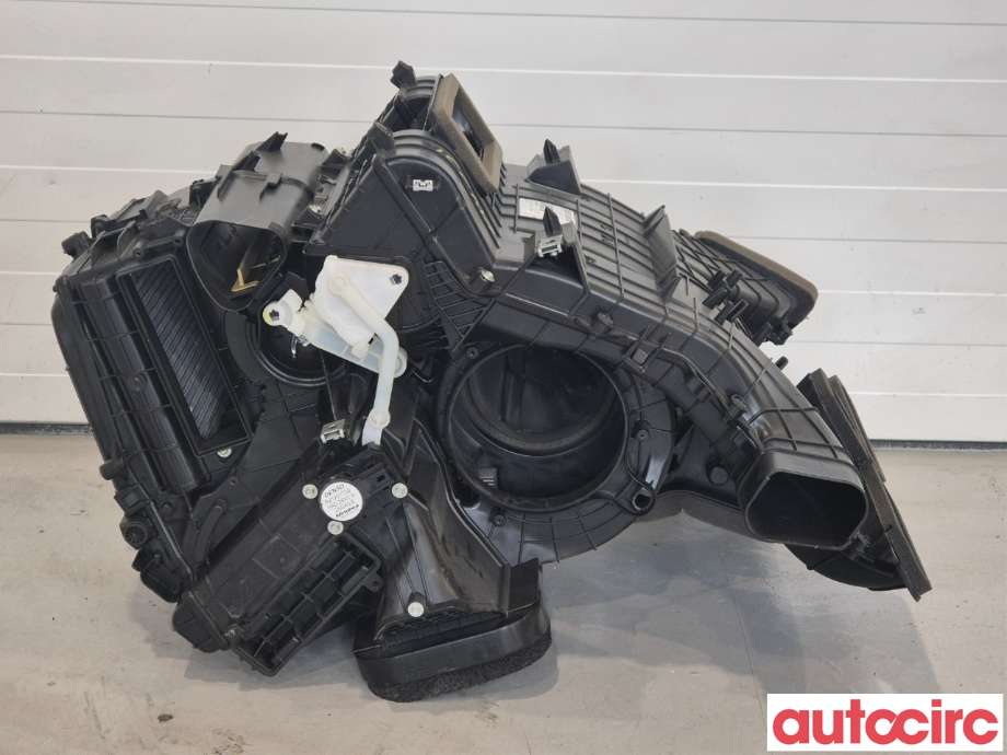 Diverse deler til Renault Zoe 2013-2019 (Fase 1)  (RENAULT|271204896R|)
