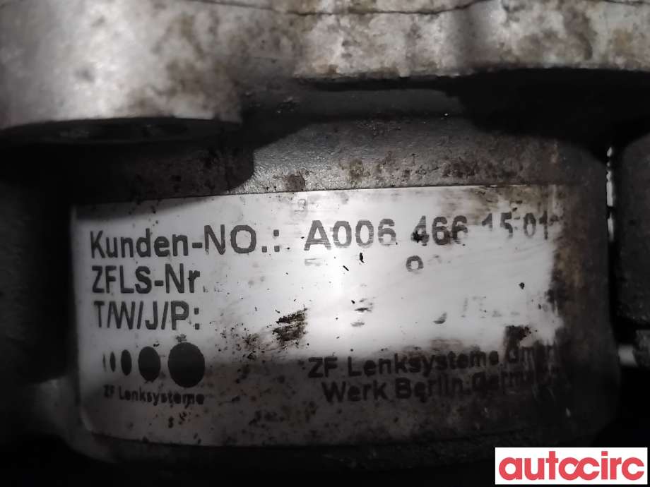 Servo pumpe mekanisk til Mercedes C-Klasse 2007-2011 (Fase 1) (W204) (W204) (MERCEDES|A0064661501|)