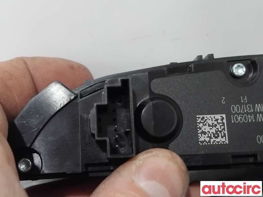 Bryter Antispinn til Mercedes GLC 2015-2022 (X253) (X253) (MERCEDES|A2539055700|)