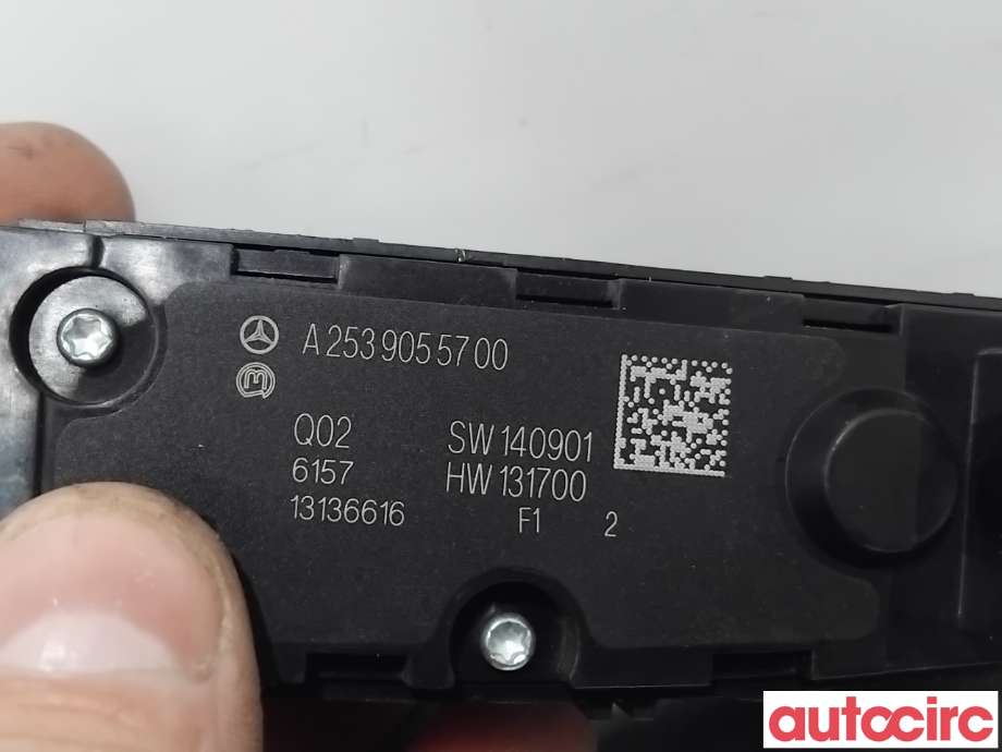 Bryter Antispinn til Mercedes GLC 2015-2022 (X253) (X253) (MERCEDES|A2539055700|)