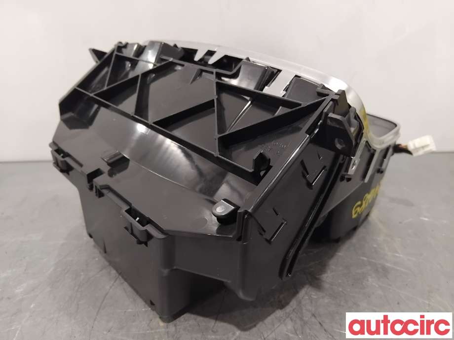 Diverse deler til Mercedes GLC 2015-2022 (X253) (X253) (MERCEDES|A2056807210||A2056801005)
