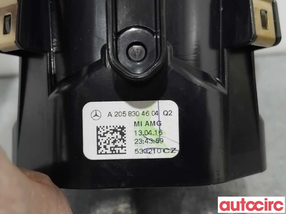 Dashbord friskluftdyse til Mercedes GLC 2015-2022 (X253) (X253) (MERCEDES|A2058304604|)