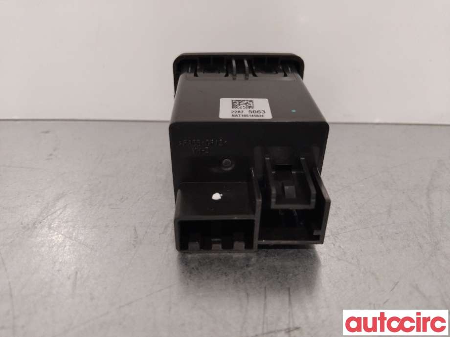 Diverse deler til Opel Insignia A 2014-2017  (OPEL|22875063)