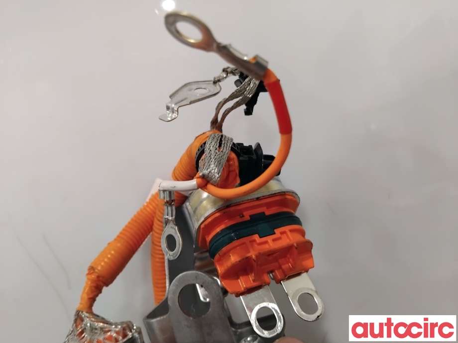 Diverse deler til Mitsubishi Outlander 2015-->> (Type III, Fase 2)  (MITSUBISHI|9461A012||9499F056)