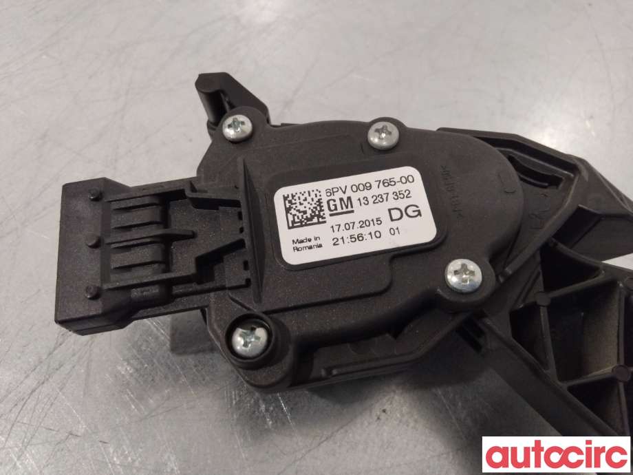 Pedal gass til Opel Insignia A 2014-2017  (OPEL|13237352|6PV009765-00)