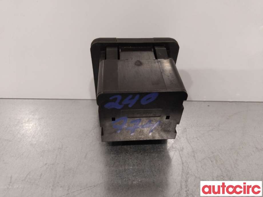Diverse deler til Opel Insignia A 2014-2017  (OPEL|13280254|)