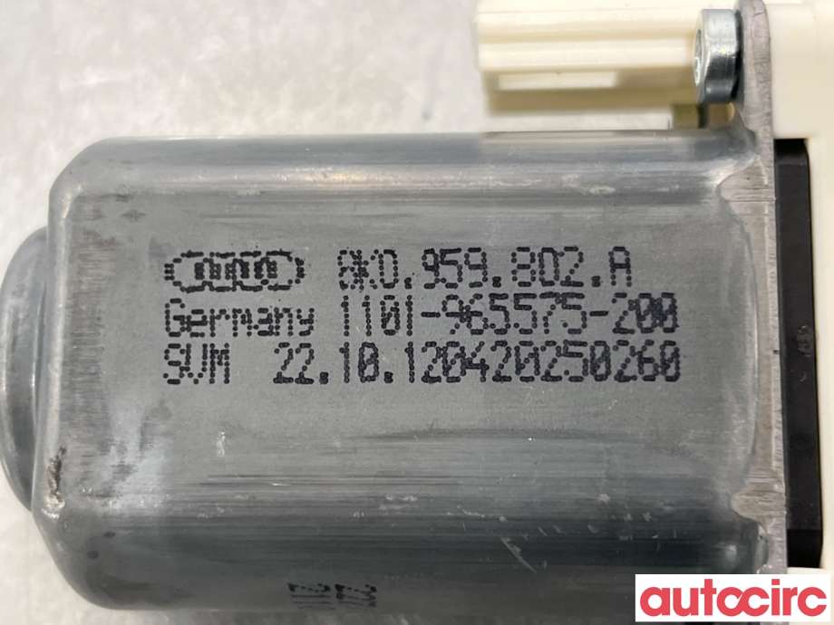 Ruteheis høyre foran til Škoda Superb 2008-2015 (Type II)  (SKODA|8K0959802A|1101-965575-200)