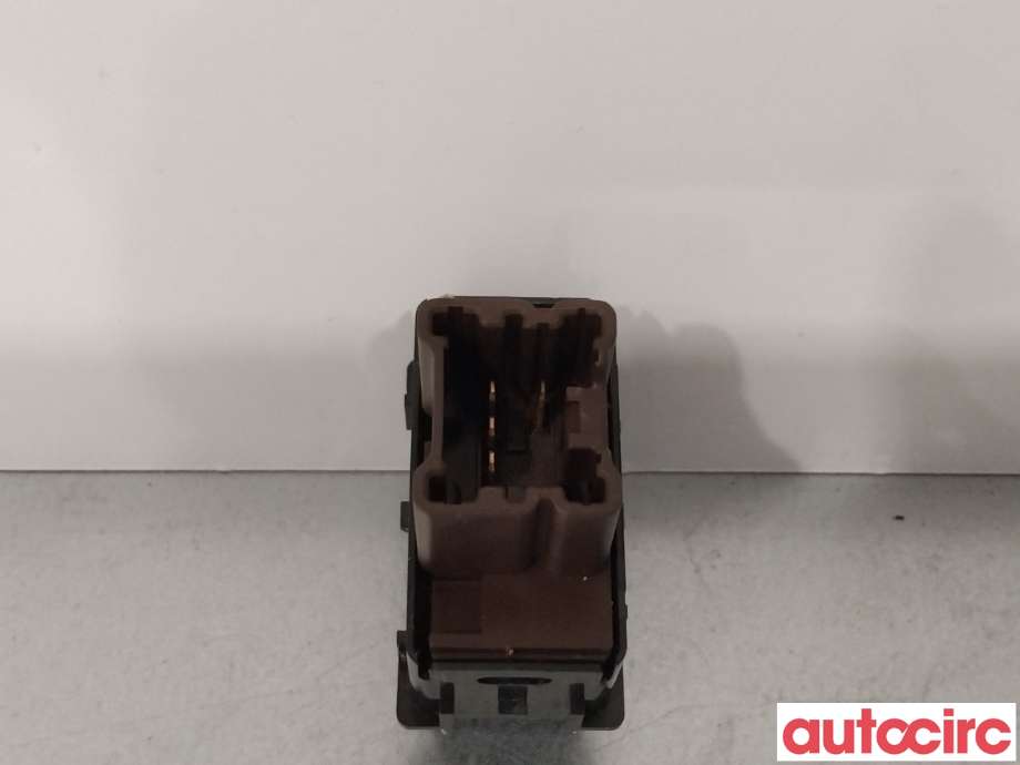 Bryter setevarme til Nissan X-Trail 2007-2014 (T31) (T31) (NISSAN|25500JA00A|25500JG00A)